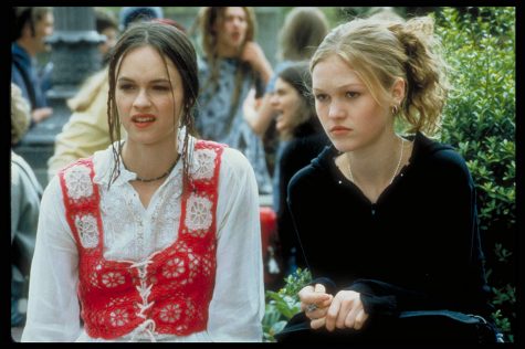 Holiday Outfit Guide. (Photo courtesy of IMDb 10 Things I Hate About You)