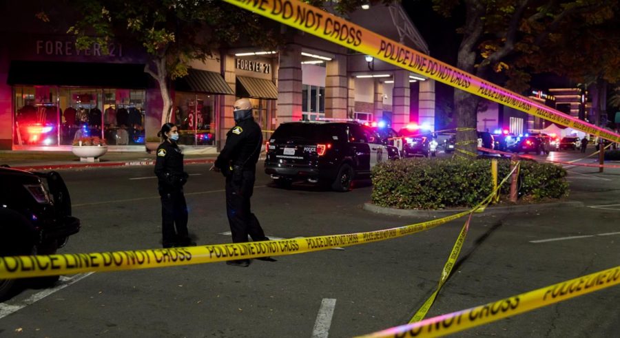 Police outside of Arden Fair Mall, Sacramento, CA  after the fatal shooting on Black Friday. 