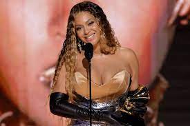 Beyonce duruing her Grammy speech.