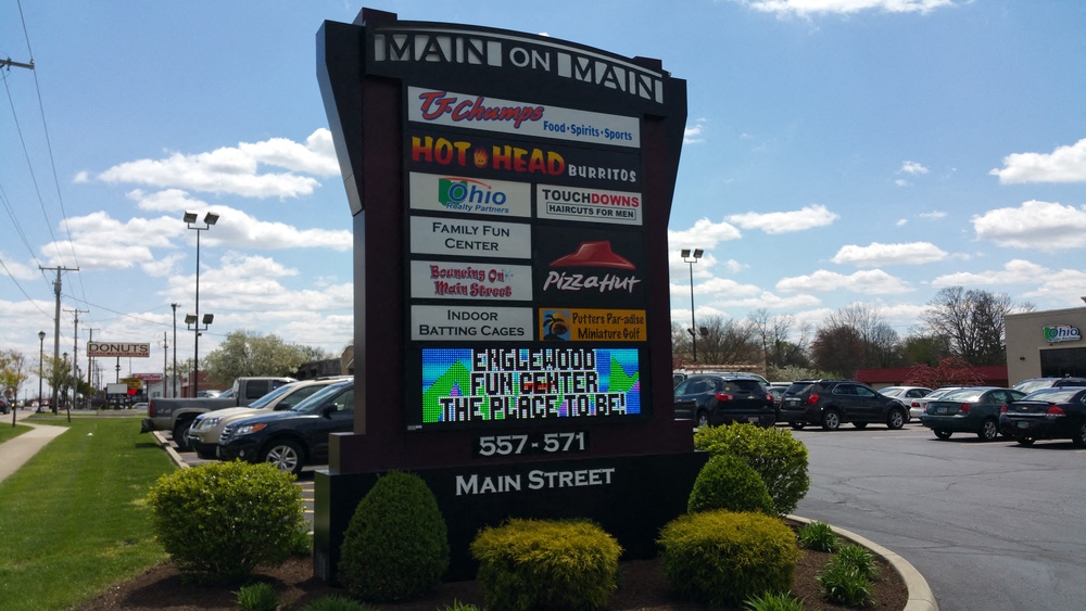 Sign outside the Fun center